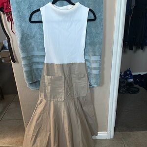 Zara White and Tan Sleeveless Dress with Pockets